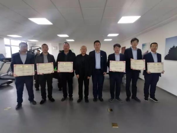 必一平台-必一(中国)官方
团委举办球类联谊比赛(图2) 必一平台-必一(中国)官方
团委举办球类联谊比赛(图2)