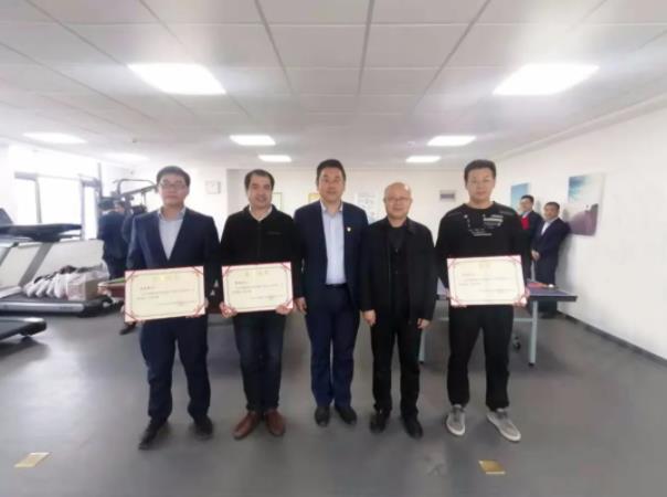 必一平台-必一(中国)官方
团委举办球类联谊比赛(图3) 必一平台-必一(中国)官方
团委举办球类联谊比赛(图3)