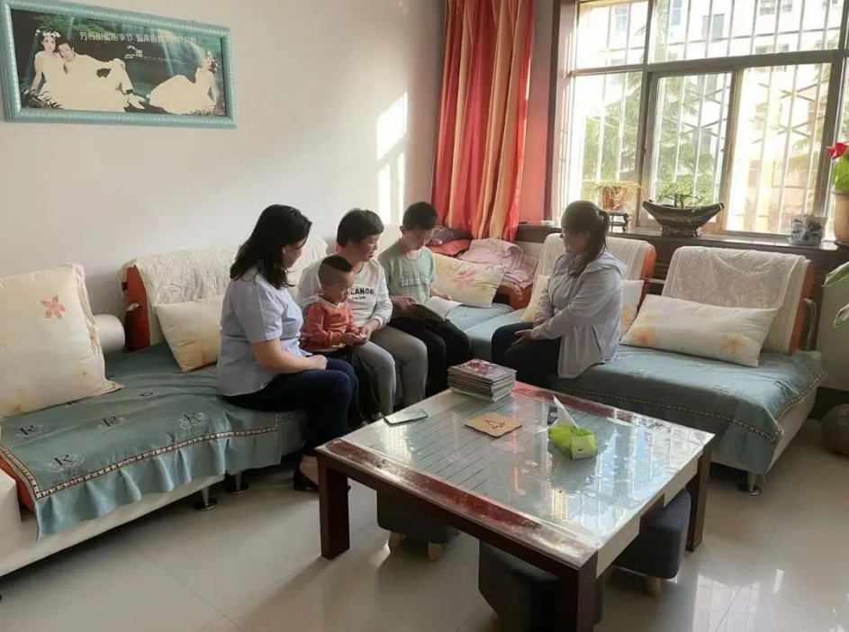 必一平台-必一(中国)官方
开展女职工未成年子女关爱活动(图2)