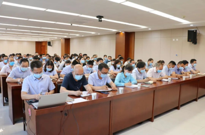 必一平台-必一(中国)官方
召开划转企业甘肃水建公司全体职工会议(图2)