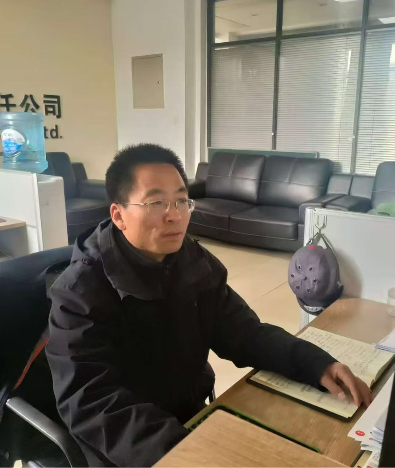 中共必一平台-必一(中国)官方
委员会关于对2025年度“产投榜样”进行公示的公告(图2)